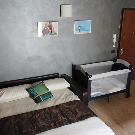 Apartment Via Toti 1 Alba (Piedmont)