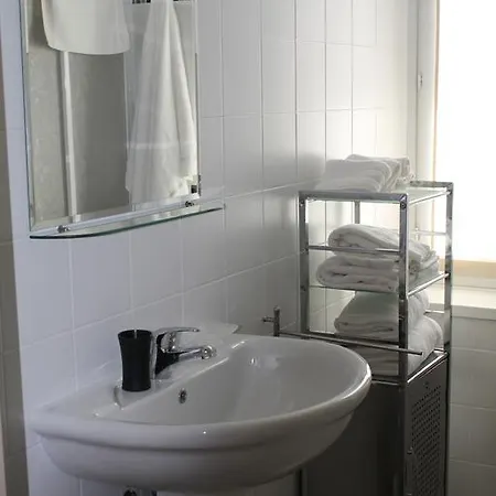 Apartment Via Toti 1 *