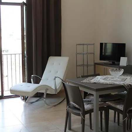 Apartment Via Toti 1 Alba (Piedmont)