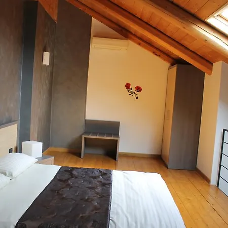 Apartment Via Toti 1 *