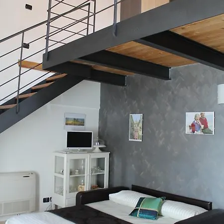 Via Toti 1 Apartment *